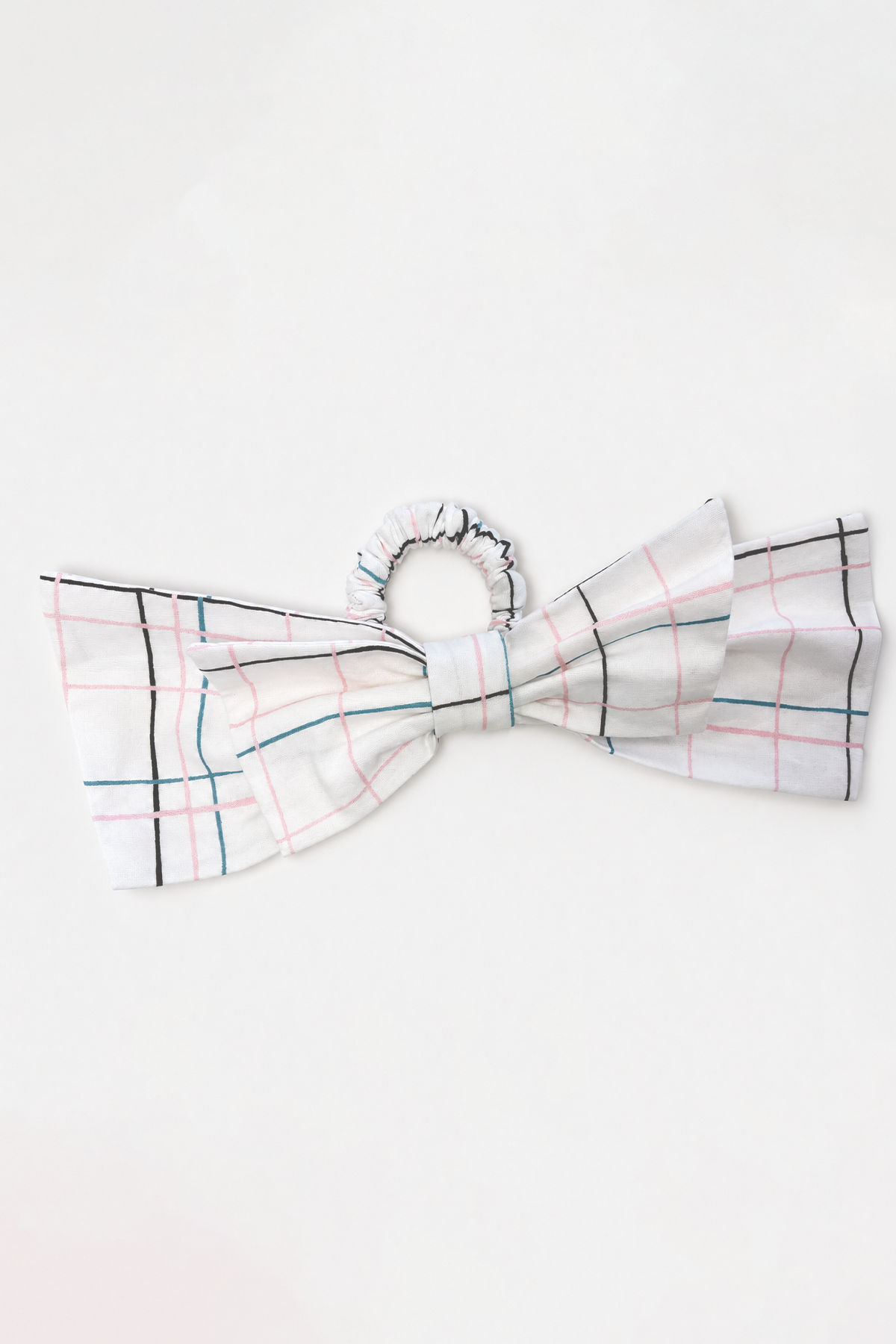 Plaid Pattern Buckle for kids from Lunette's Sweet & Salty SS26 collection, Kuwait